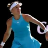 Julija Starodubtseva bo v prvem krogu turnirja WTA 1000 v Pekingu igrala proti Alini Čarajevi
