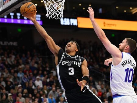 NBA: Miami zmaga na prvi tekmi, Dallas premaga Oklahomo, San Antonio zmaga v podaljšku